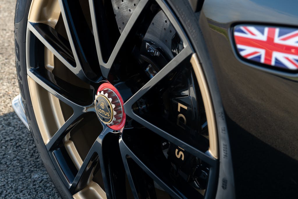 Lotus Evija Fittipaldi exterior wheel detail