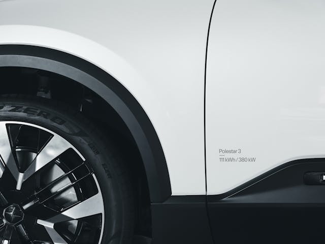 Polestar 3 panel gap lettering