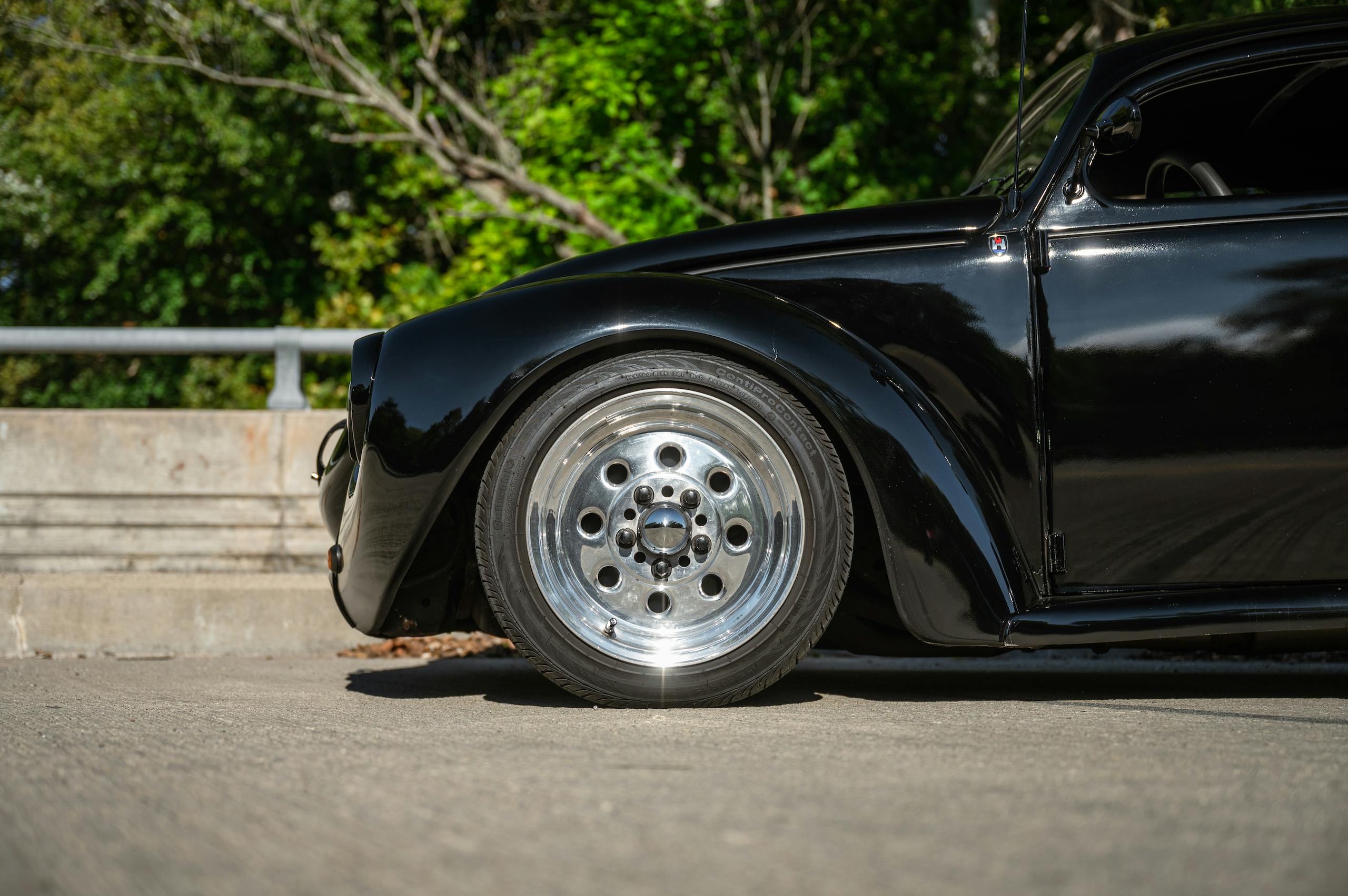 V8 Beetle hot rod wheel stance