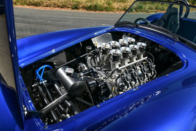XCS 427 engine