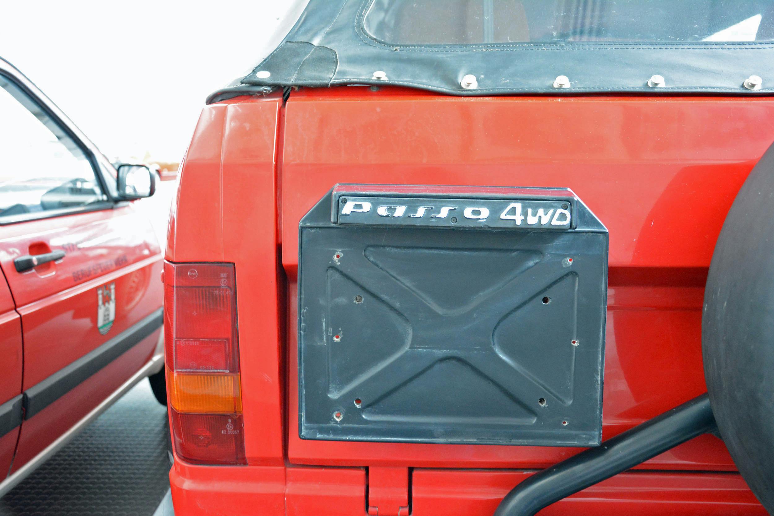 Biagini Passo VW-based 4x4 license plate holder