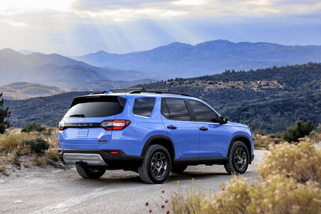 2023 Honda Pilot TrailSport rear three-quarter