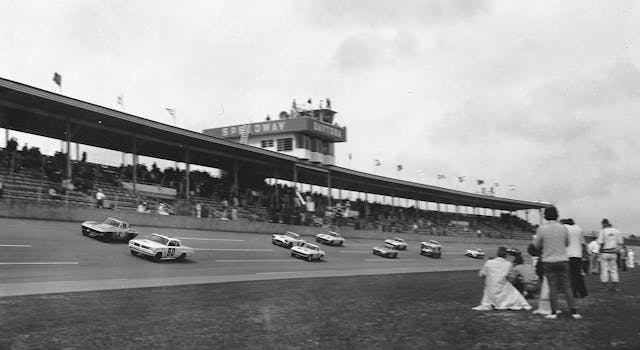 1963 Daytona 24 hours vintage black white wide