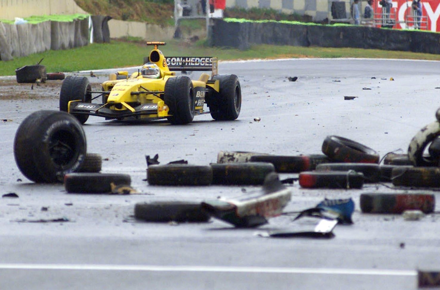 Wreckage and rain muddied the 2003 Brazilian Grand Prix results