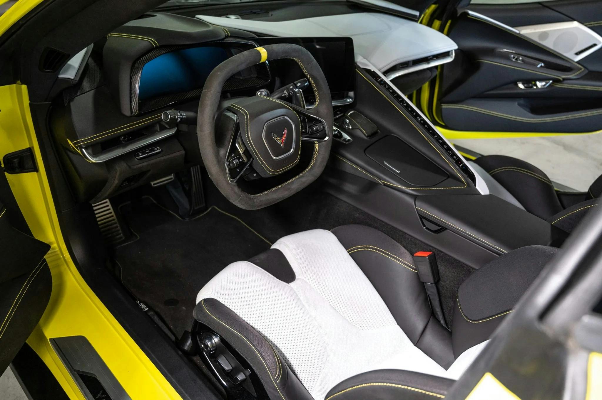 Preproduction 2022 Chevrolet Corvette Stingray interior
