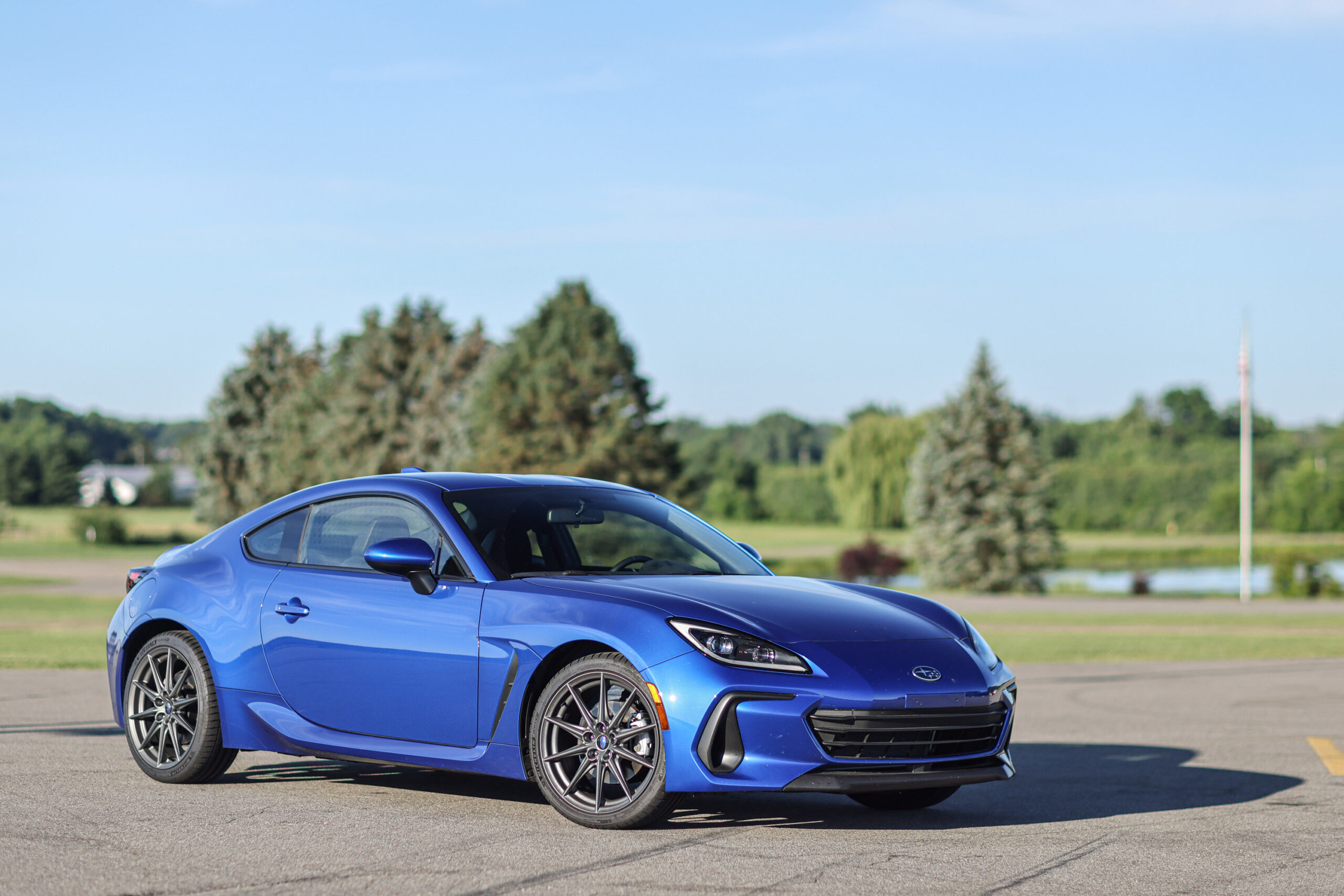 Review: 2022 Subaru BRZ Vs. 2022 Toyota GR86 - Hagerty Media