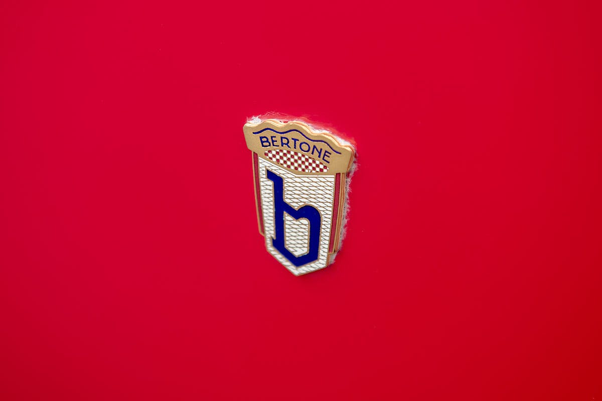 Arnolt MG bertone badge