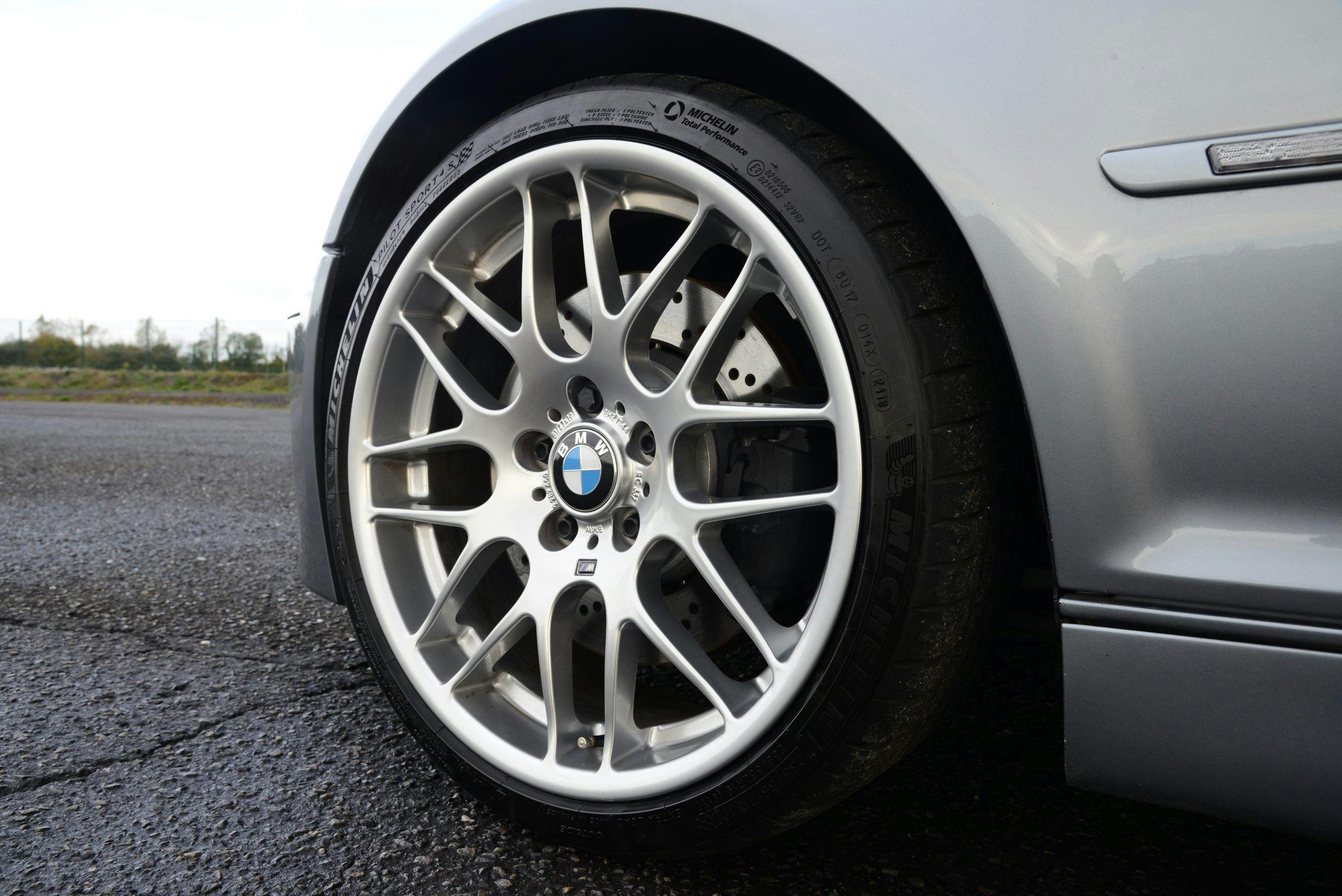 BMW M3 CSL wheel tire