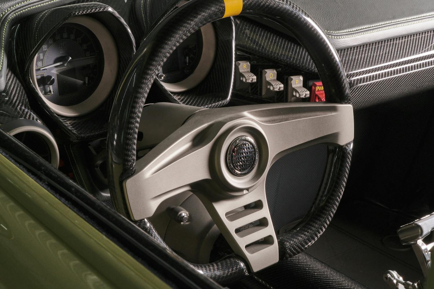 Enyo 1948 Chevy Super Truck interior steering wheel