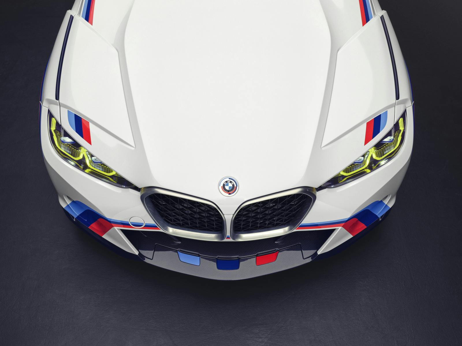 BMW 3.0 CSL hood