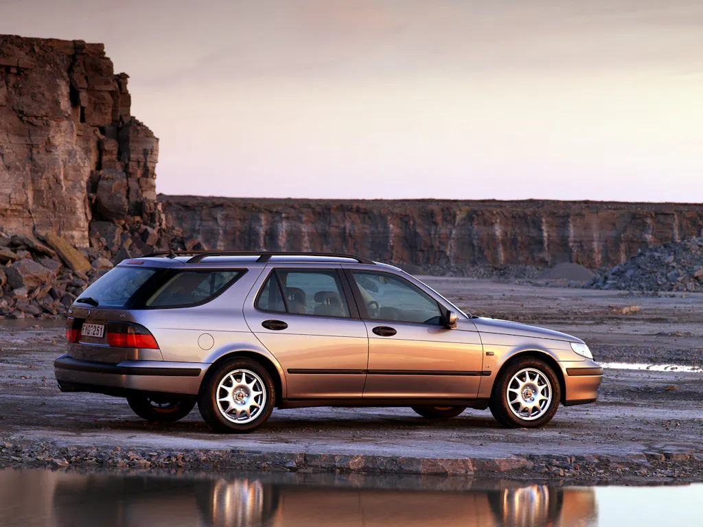 saab 9-5 wagon values