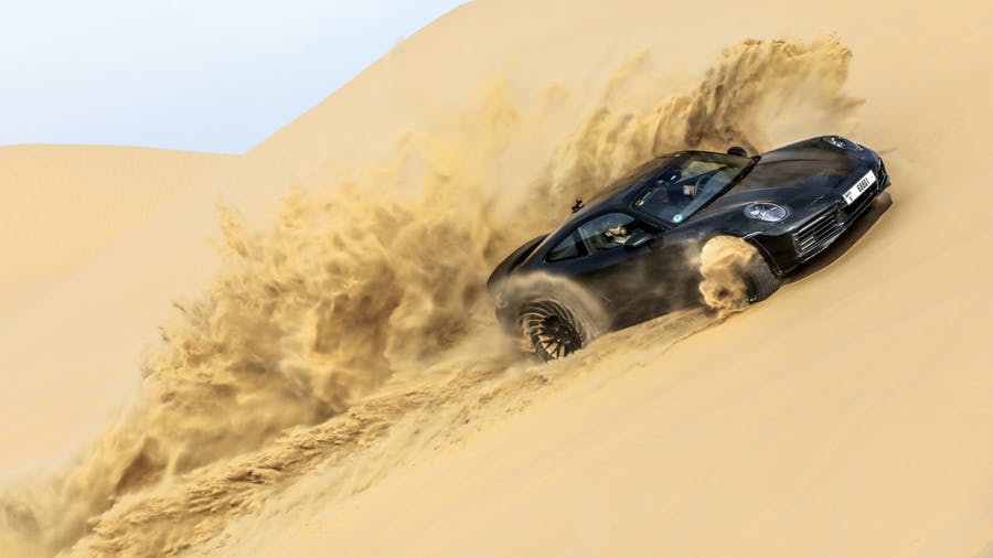 Porsche 911 Dakar desert 3