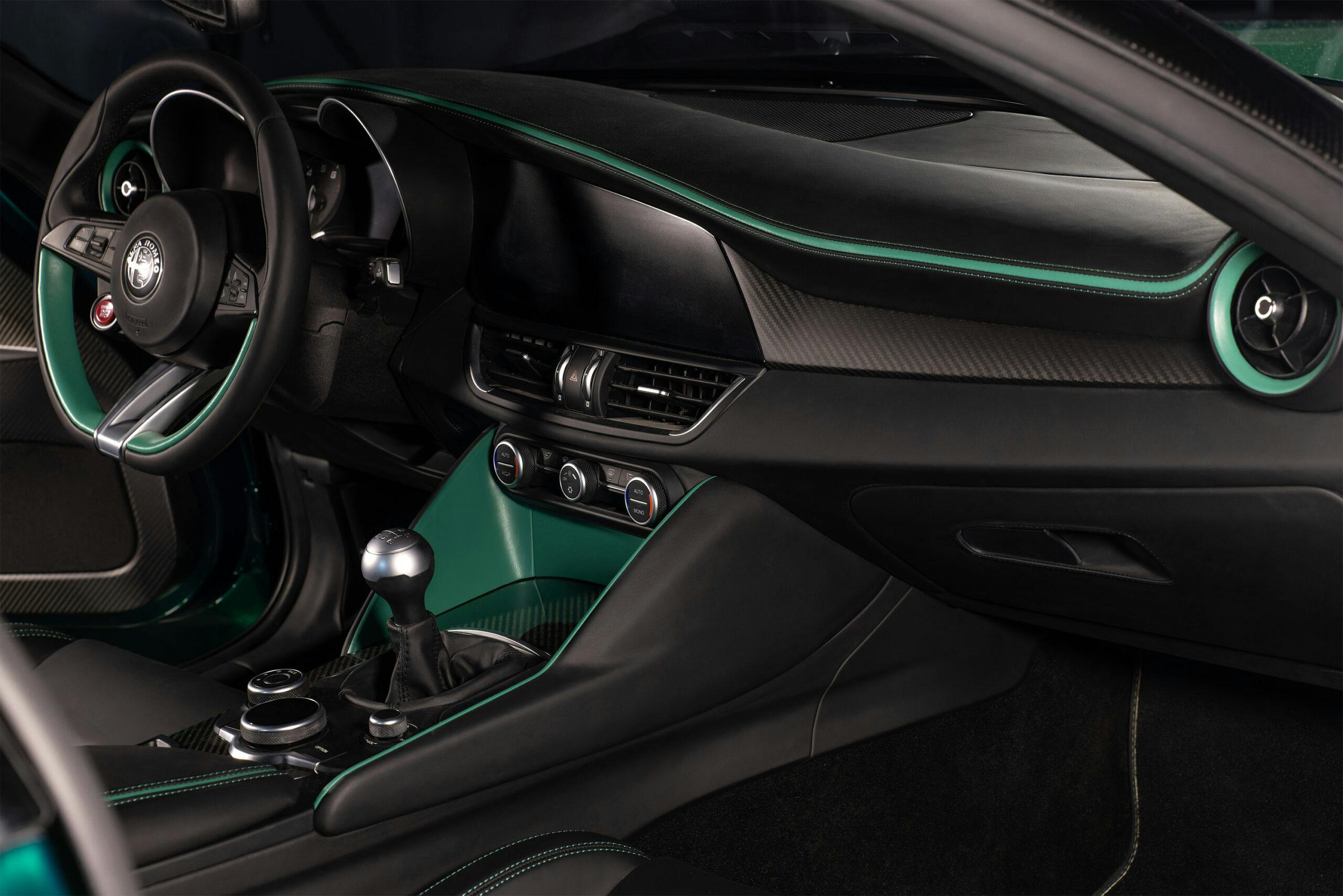 Alfa Romeo Giulia SWB Zagato interior cabin detail