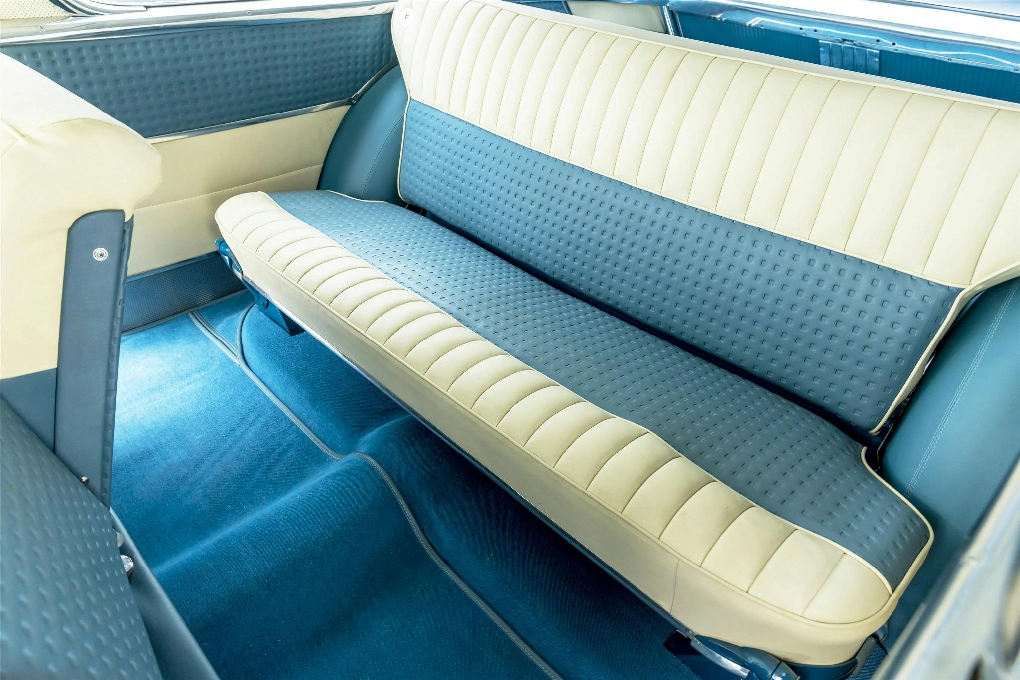 Bruce Willis 1955 Chevrolet Bel Air Nomad interior rear seat