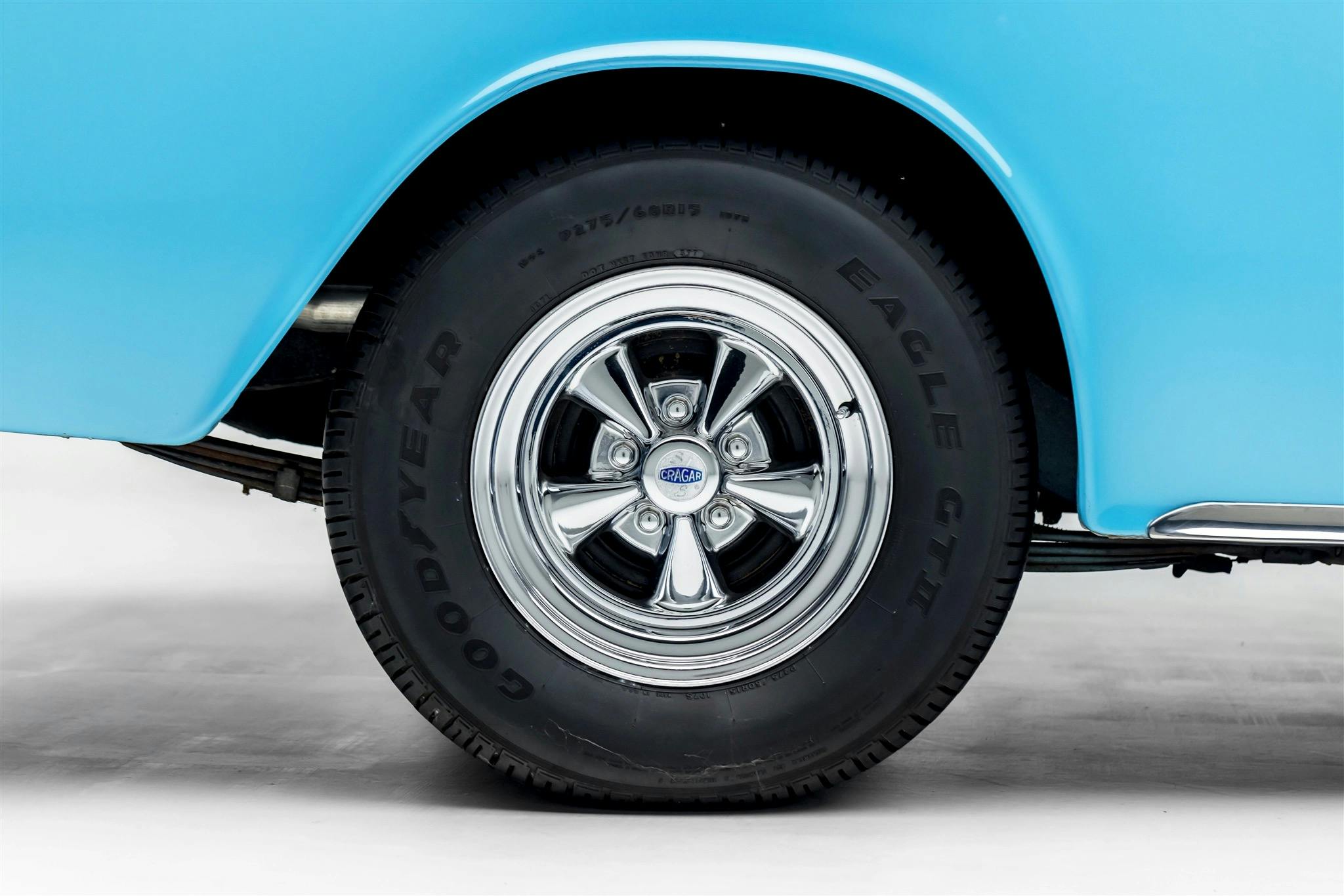 Bruce Willis 1955 Chevrolet Bel Air Nomad cragar wheel tire