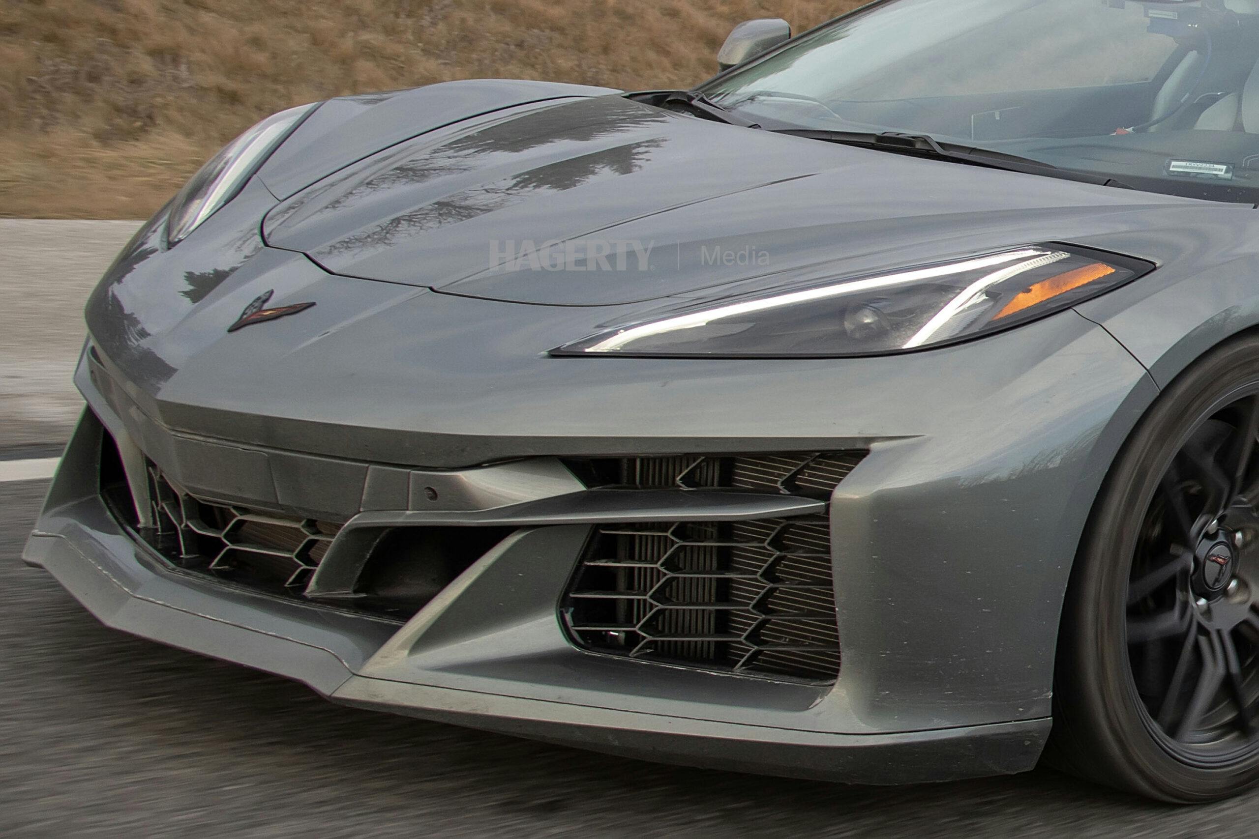 2024 Corvette hybrid E-Ray front