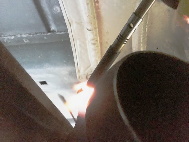 Hack Mechanic catalytic converter pipe connection weld