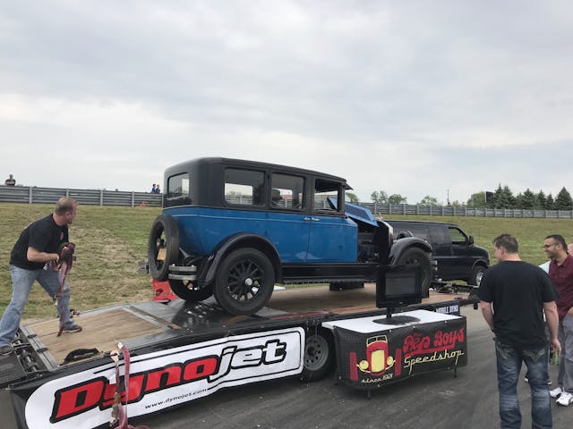 1927 Buick on dyno