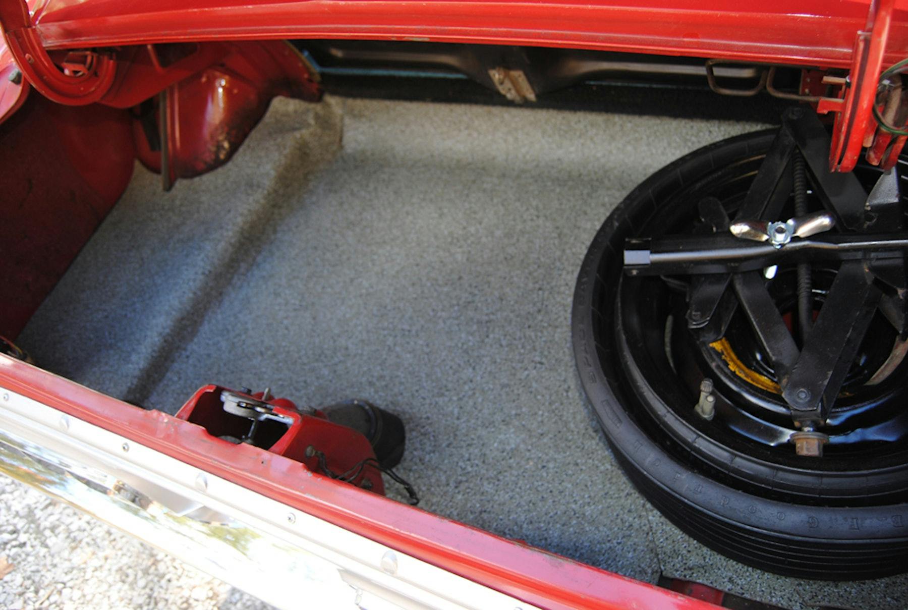 1968 Shelby GT500 KR trunk