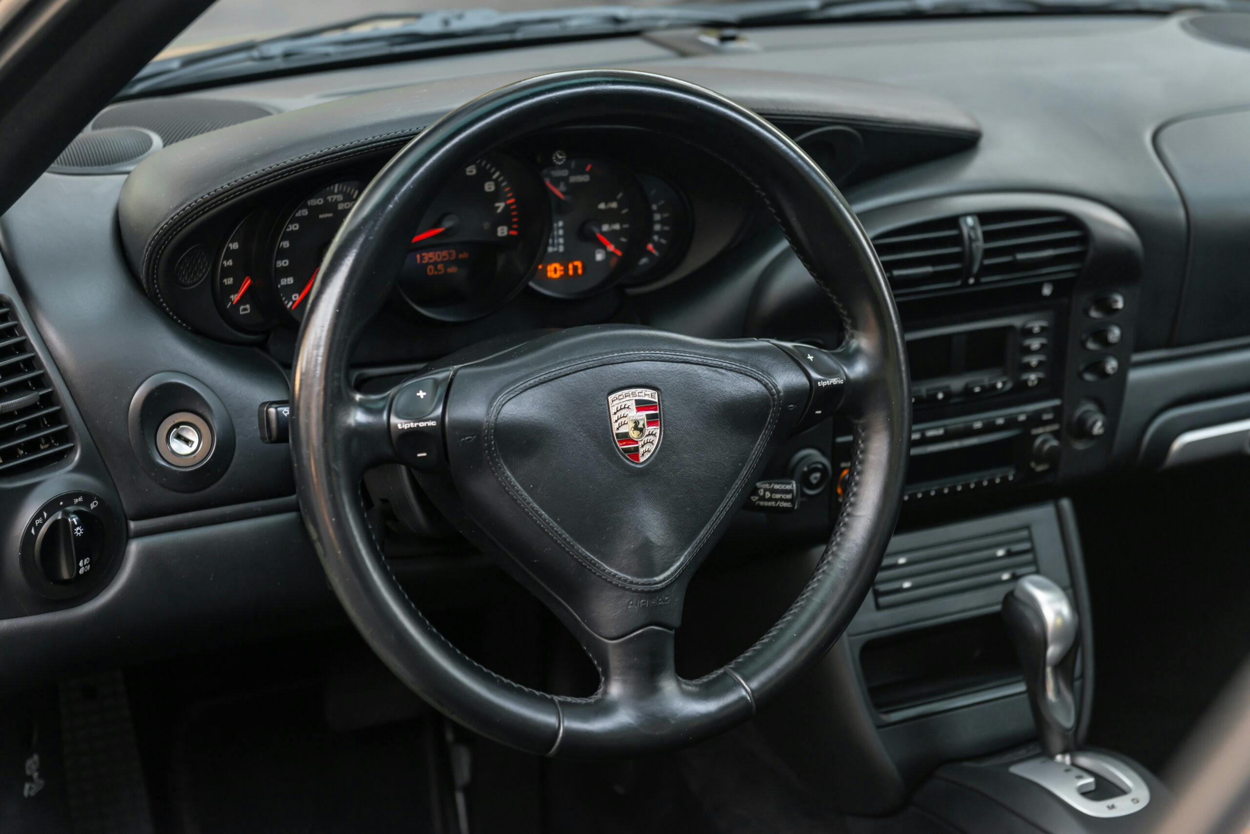 2003 Porsche 911 Turbo interior steering wheel