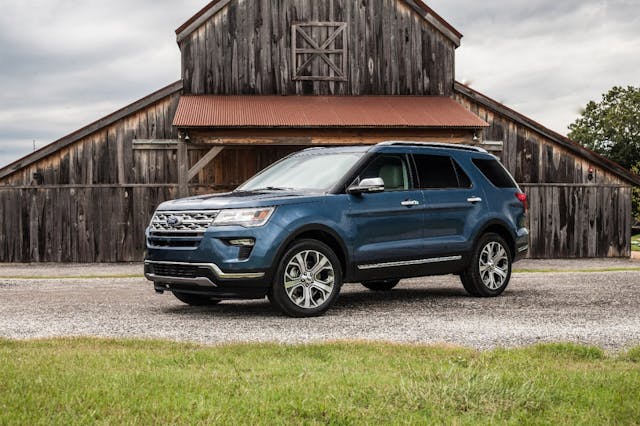 2019 Ford Explorer Limited exterior front three quarter