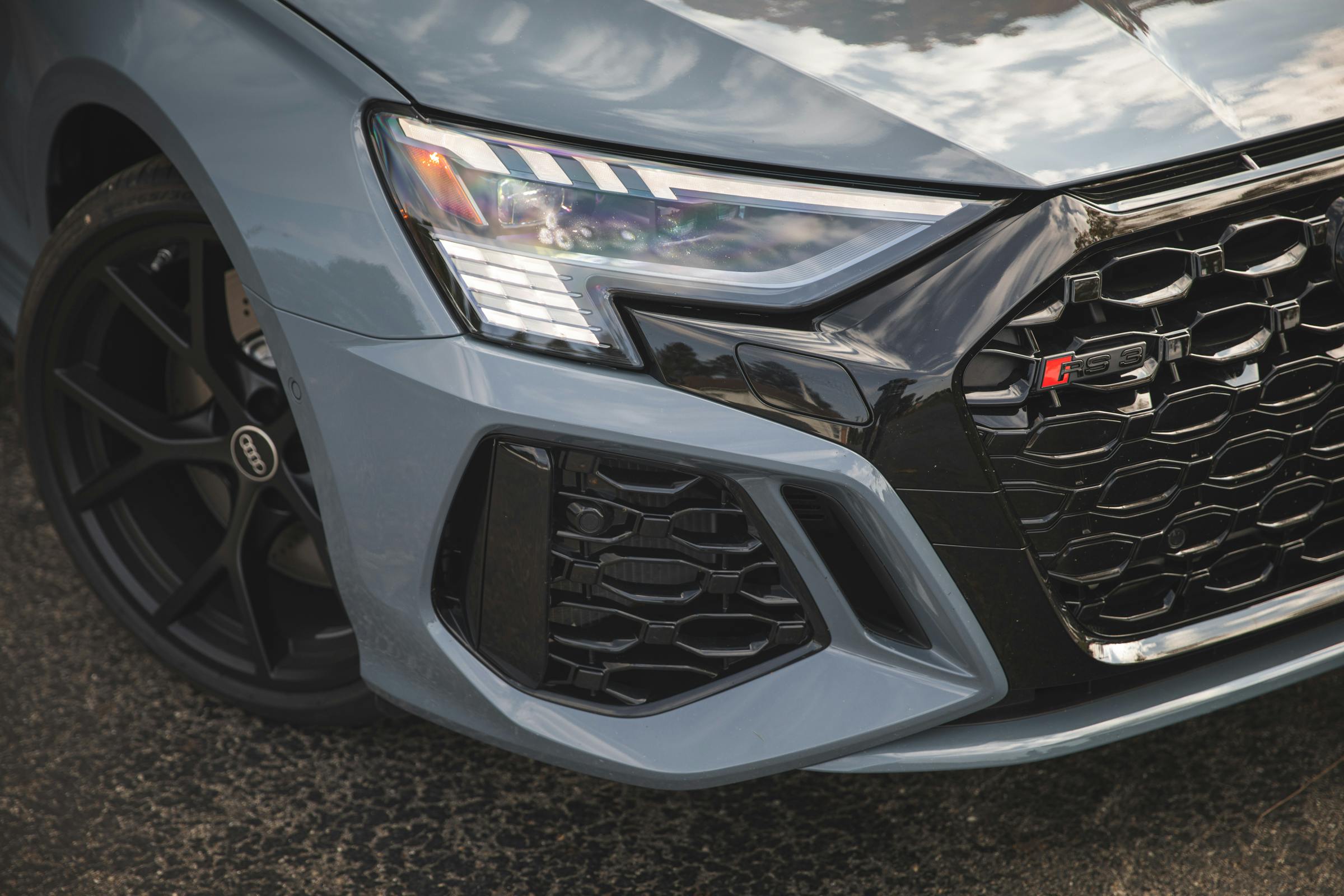 2022 Audi RS 3 headlight grilles