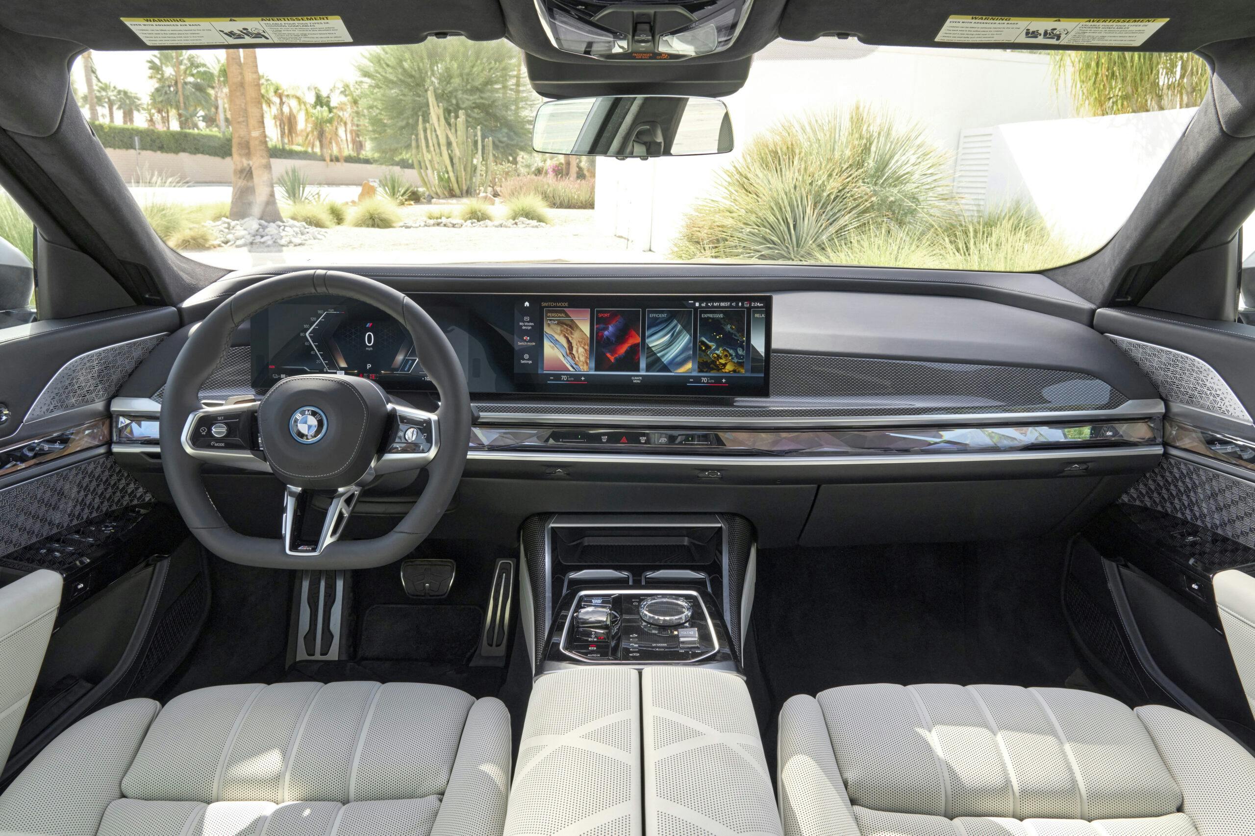 2023 BMW i7 xDrive Frozen Deep Grey interior front