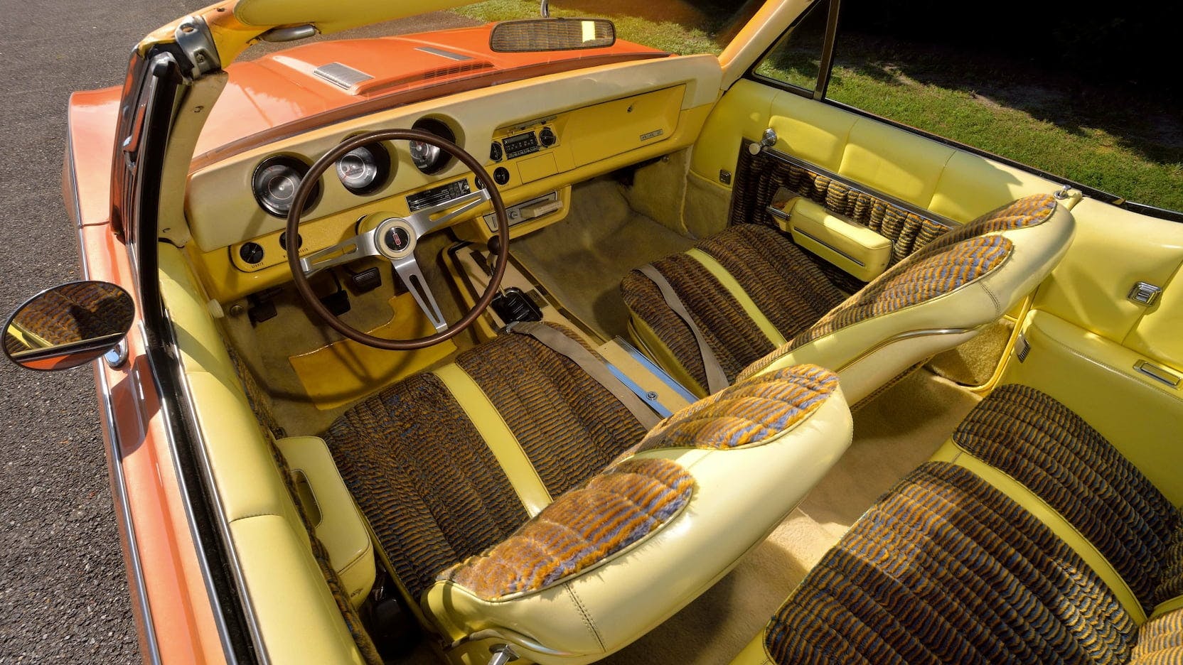 1968 Oldsmobile 4-4-2 Convertible Mod Rod interior