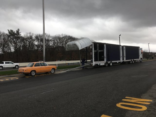 Rob Siegel BMW loading onto trailer