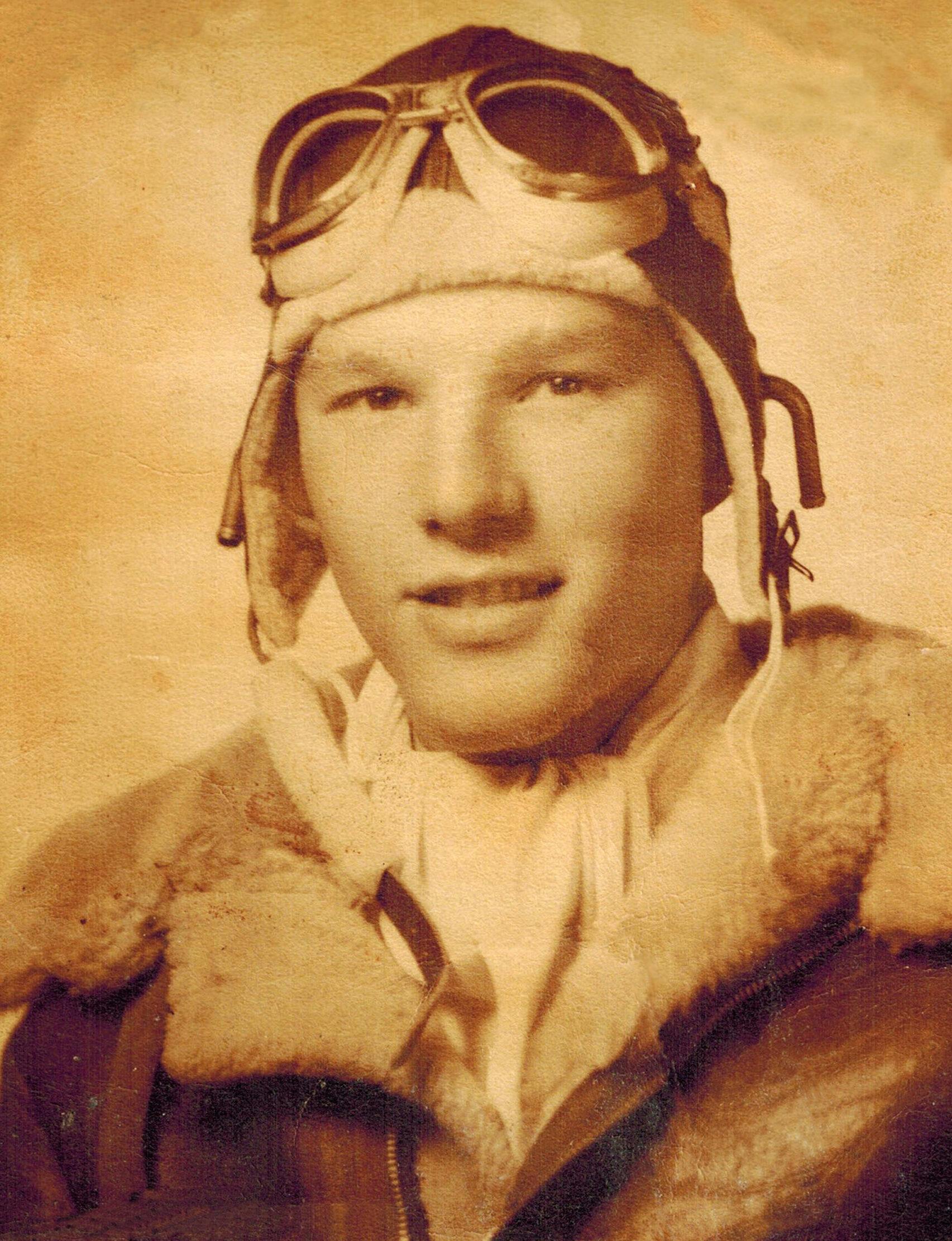Bob Taylor 1943 age 19