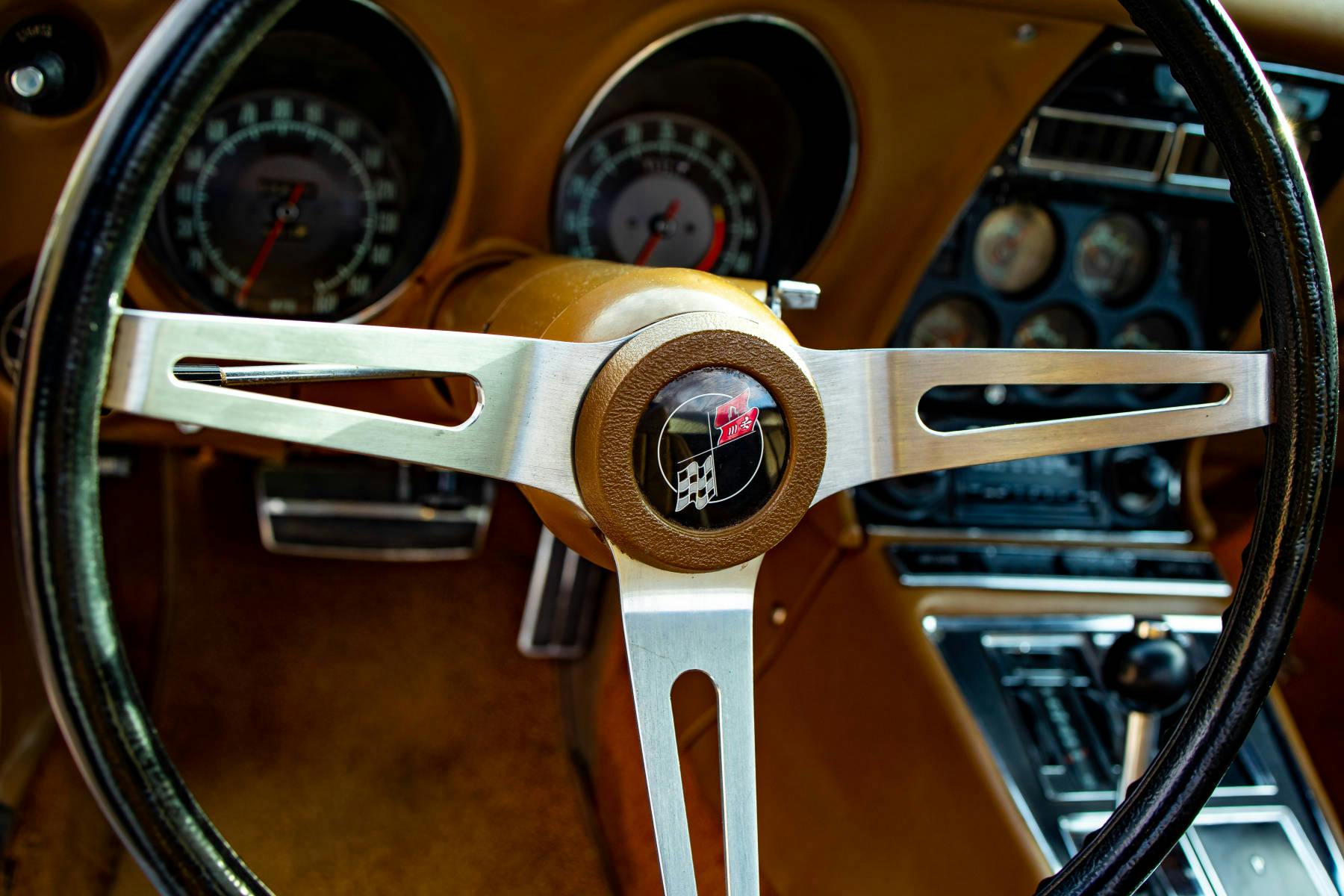1969 Chevrolet Corvette Stingray Convertible steering wheel