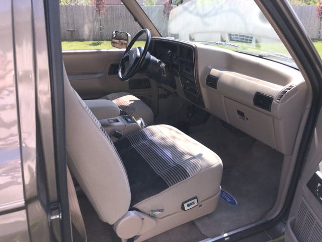 1989 Ford Bronco II interior