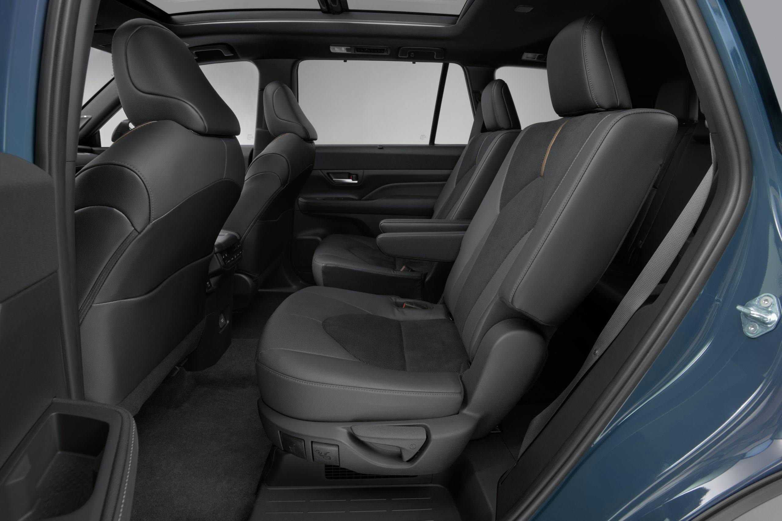 2024 Toyota Grand Highlander interior second row