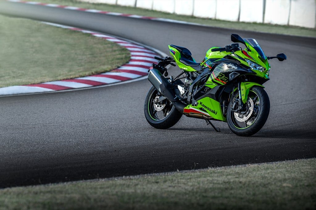 2024 Kawasaki ZX-4RR KRT press image