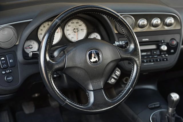 2006 Acura RSX Type-S 6-Speed interior steering wheel