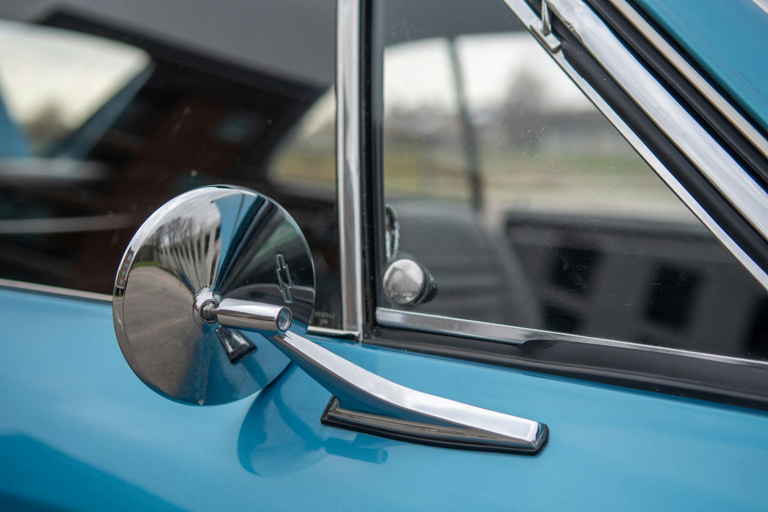 Chevelle SS side mirror detail