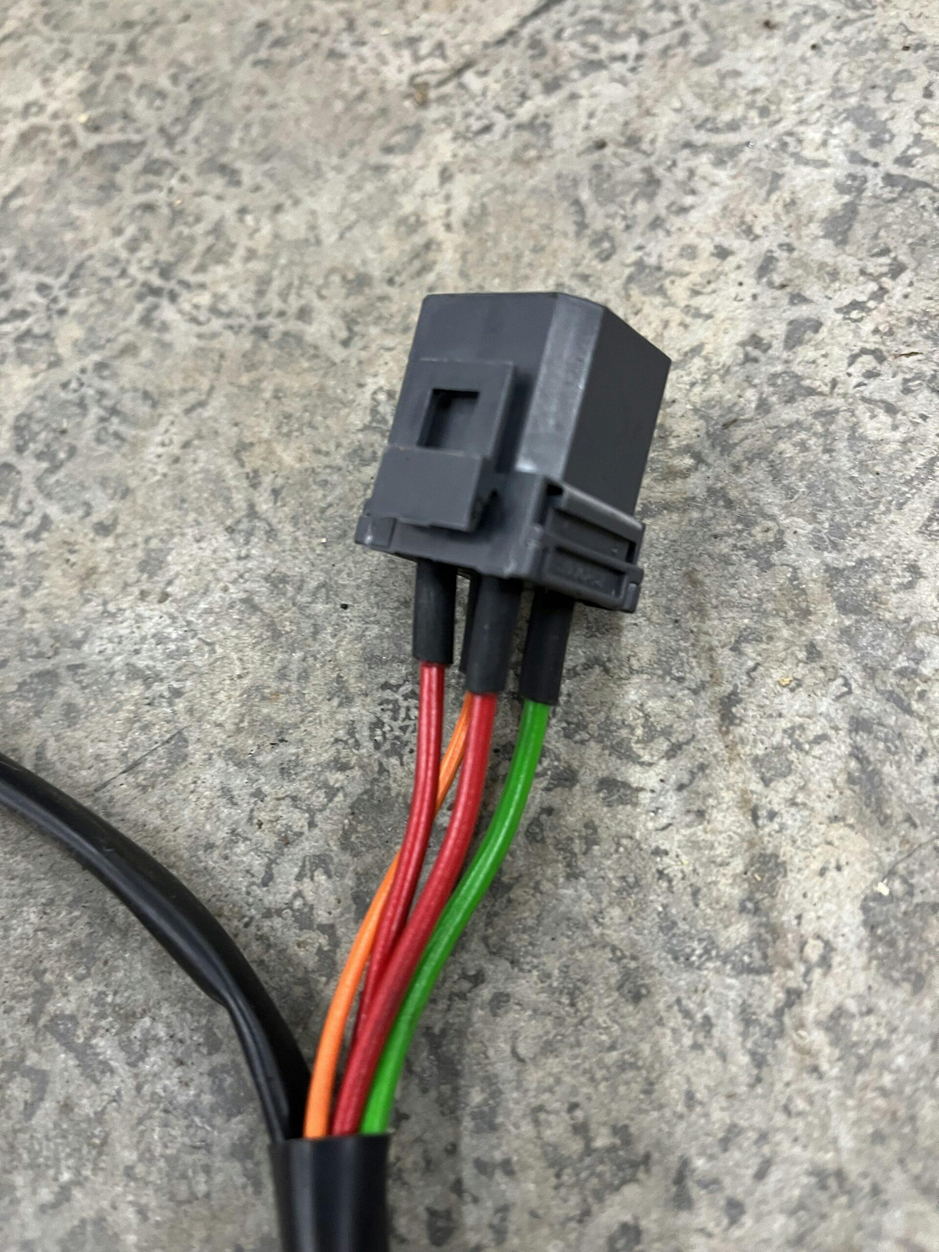DIY car electrical wiring connection