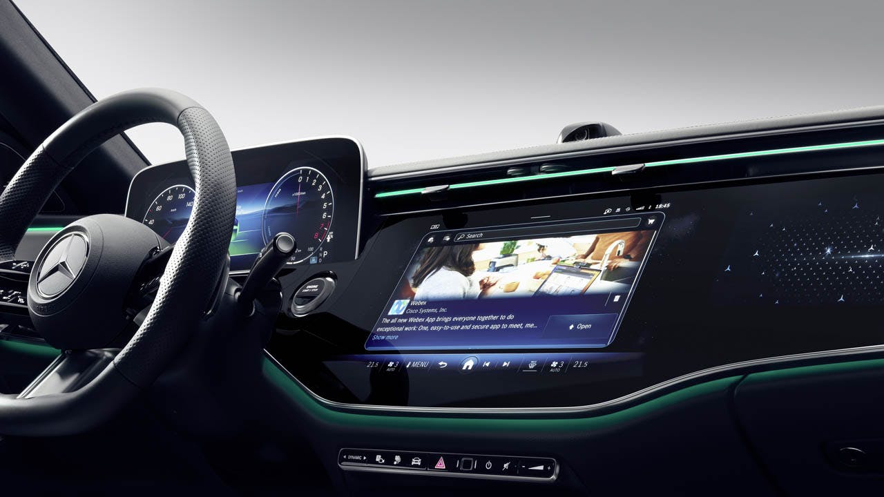 Mercedes-Benz E-Class Interior streaming content green