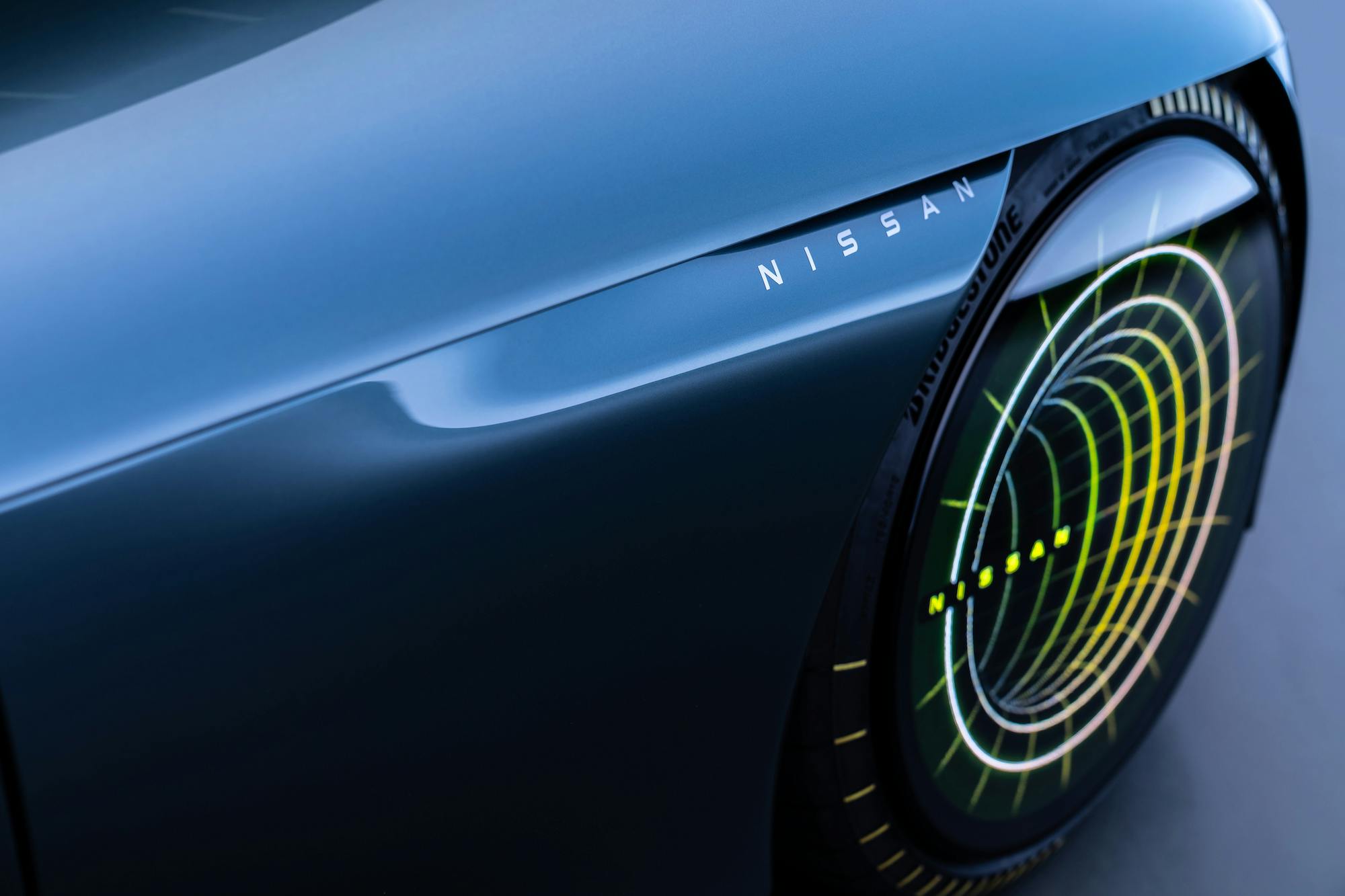 Nissan Max-Out Futuristic Concept Car wheel
