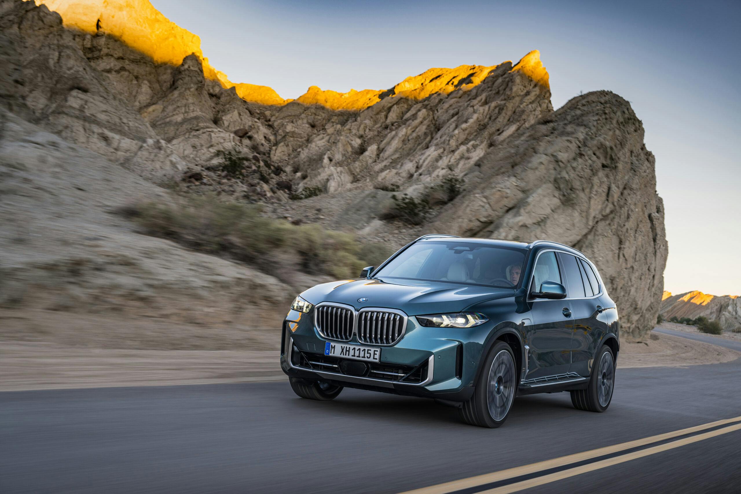 2024 BMW X5: See the changes side by side