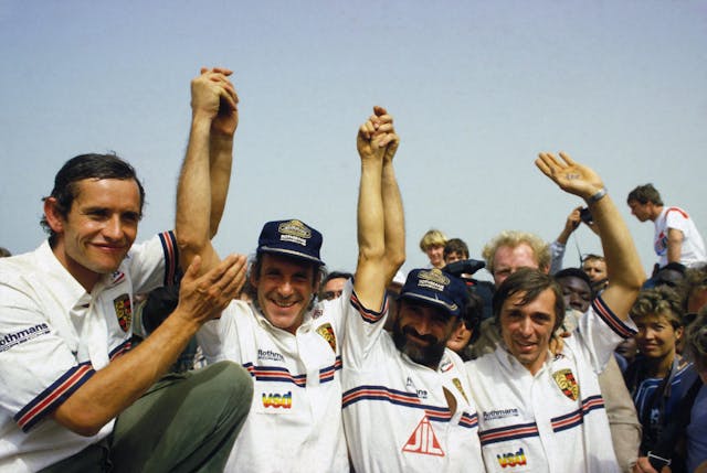 Porsche 953 Dakar History team