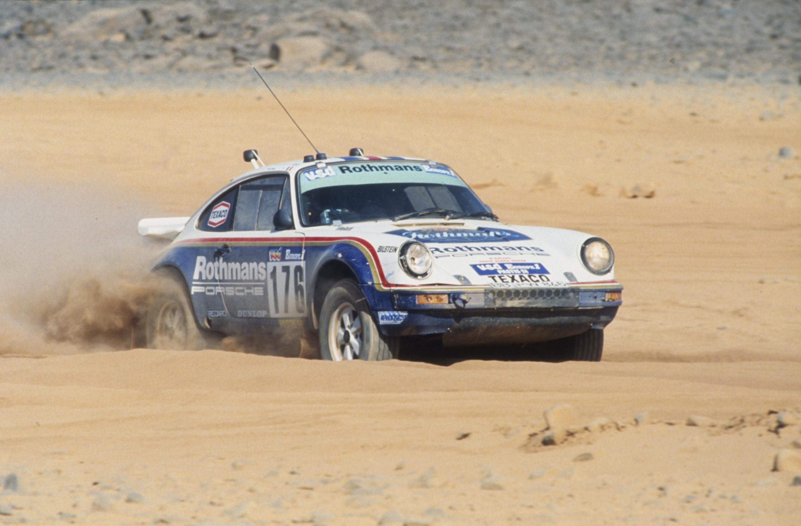 Porsche-953-Dakar-History-HDK-