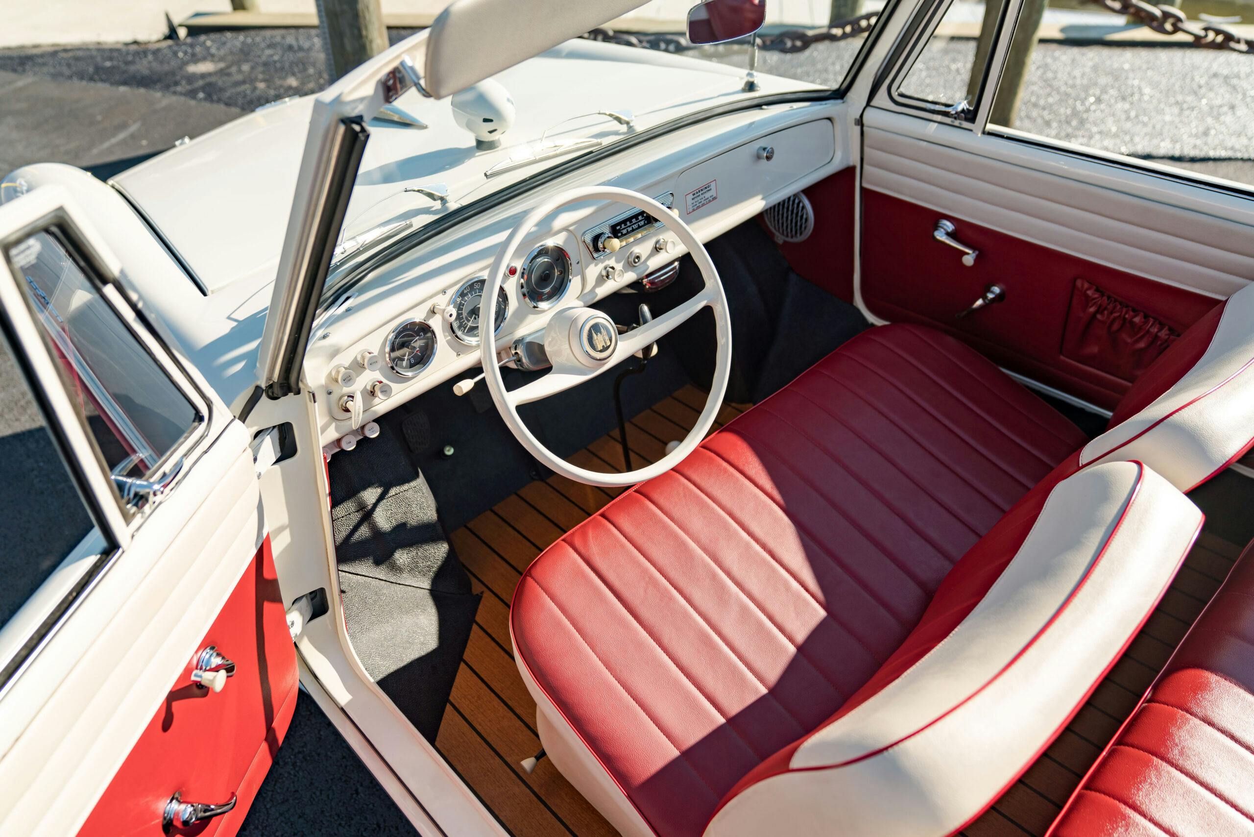 1961 Amphicar 770 interior