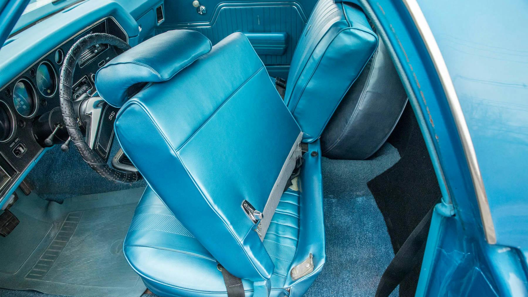 1970 Chevrolet El Camino SS 396 interior seat