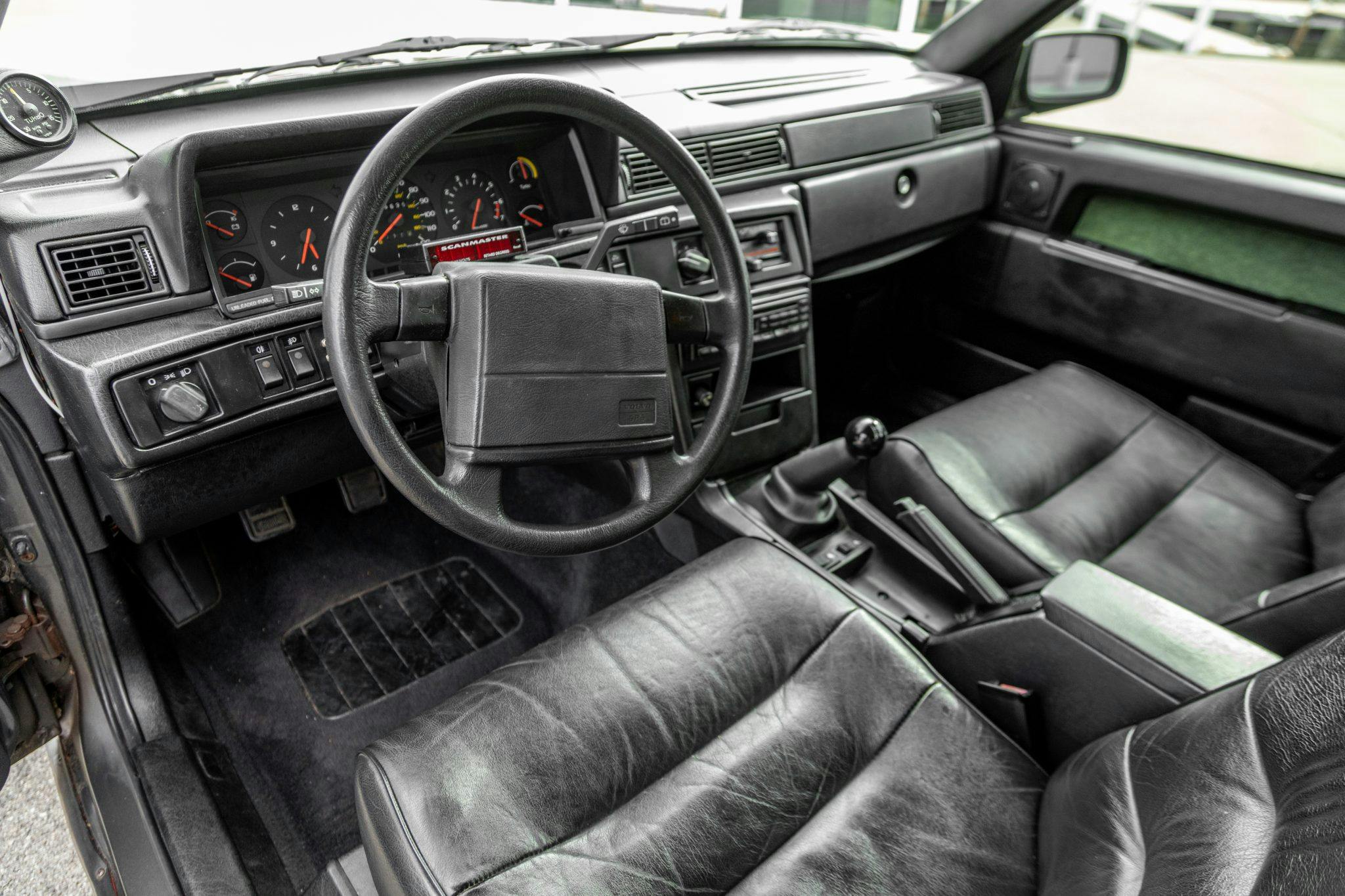 Paul Newman owned 1988 Volvo 740 custom interior front