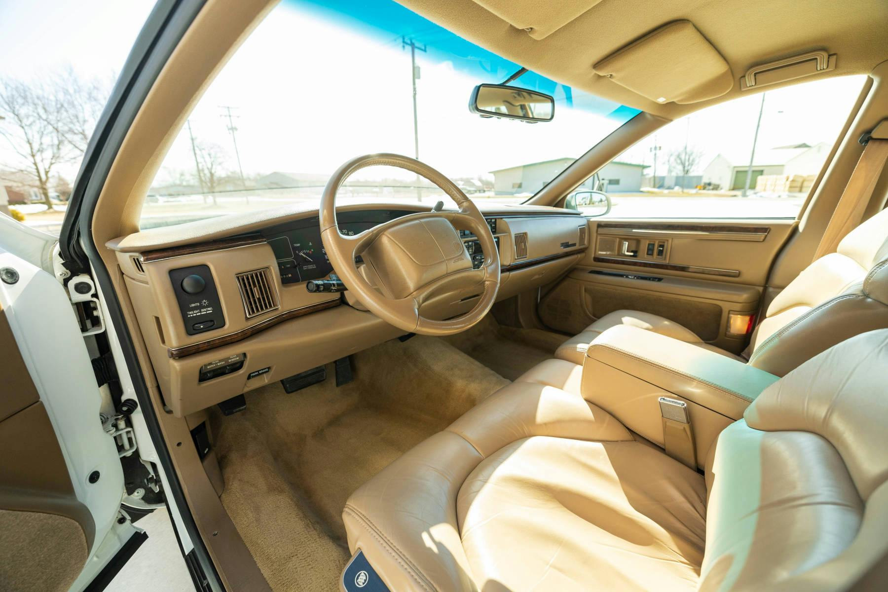 1996 Buick Roadmaster Estate Wagon interior front angle
