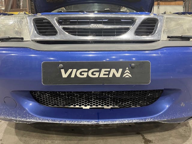 1999 Saab 9-3 Viggen front plate