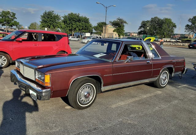 1981 Ford LTD Crown Victoria Coupe