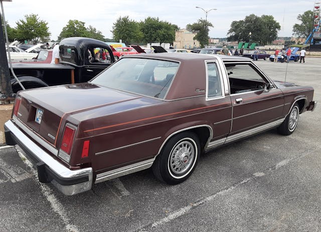 1981 Ford LTD Crown Victoria Coupe