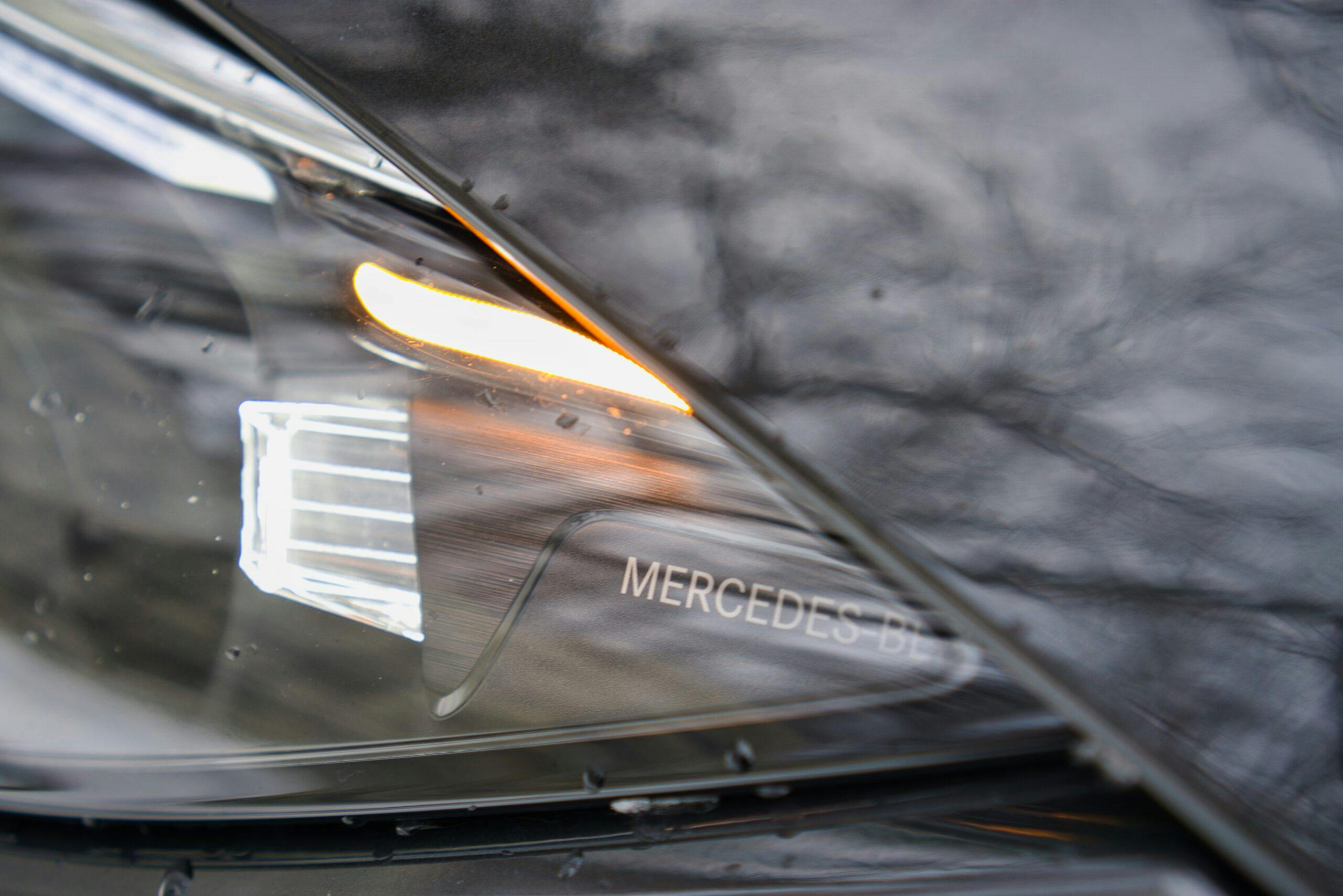 2022-Mercedes-AMG-EQS headlight